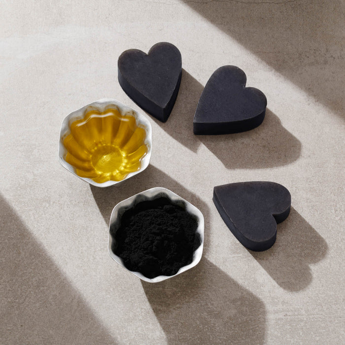 Activated Charcoal Palm Free Heart Soap 40g